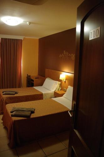 Hotel Solsona Centre Ngoại thất bức ảnh