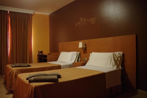 Hotel Solsona Centre Ngoại thất bức ảnh